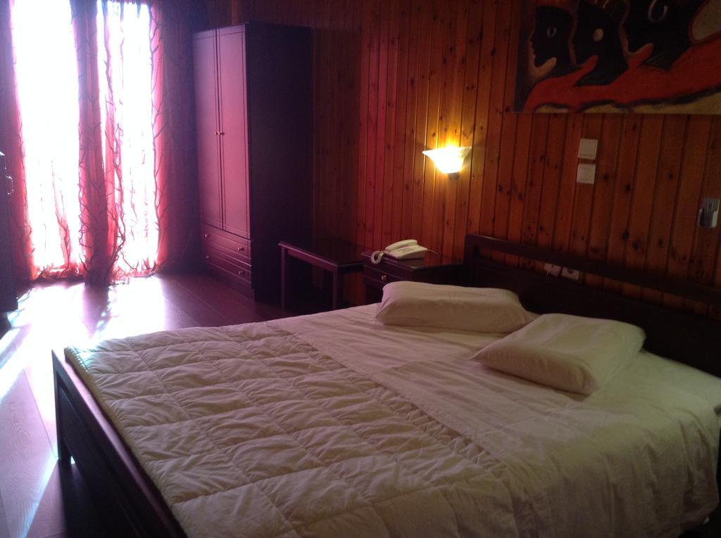 Hotel Lefas デルポイ エクステリア 写真
